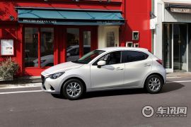  马自达2 2015款