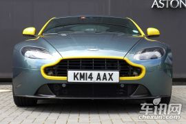 阿斯顿·马丁-V8 Vantage 2015