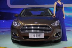 长安福特-福睿斯