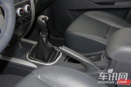 福田汽车-拓陆者-2.8T精英版4JB1 