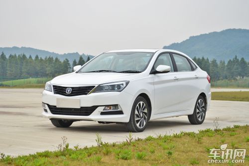 新款长安悦翔V7 降价优惠售全国 火爆促销 _车