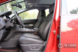 东风标致-标致3008-1.6THP 罗兰・加洛斯版