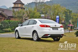 众泰汽车-众泰Z500-1.5T CVT豪华型