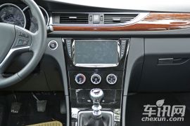 众泰汽车-众泰Z500-1.5T CVT豪华型