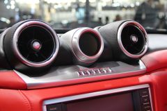 法拉利-法拉利California