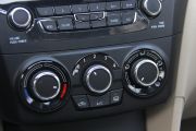 2015款 1.6L 自动精英版