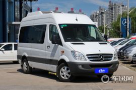 福建奔驰-凌特-2.1T佳旅 中轴版