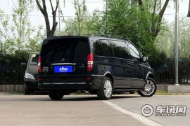 福建奔驰-唯雅诺-3.5L 卓越版