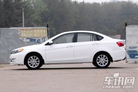 东南汽车-V5菱致-1.5L 手动旗舰型