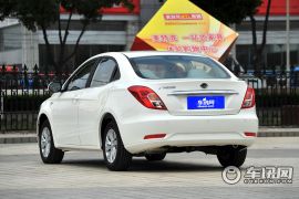 广汽吉奥-E美-1.6L 手动豪华型