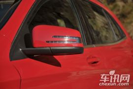 奔驰-奔驰GLA-GLA 260 4MATIC