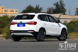 华晨中华-中华V5-1.5T 自动两驱豪华型