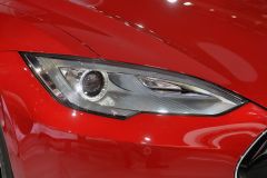 TESLA-MODEL S