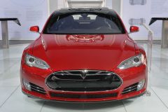 TESLA-MODEL S