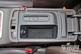 Jeep-大切诺基-3.6L 旗舰尊耀版