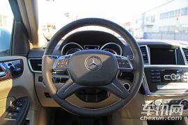 奔驰-奔驰M级-ML350 4MATIC柴油版