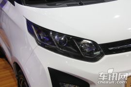 众泰汽车-众泰芝麻E30