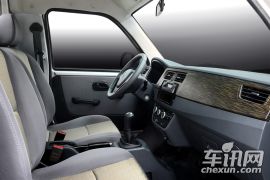 华晨金杯-金杯T30