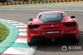 法拉利-法拉利488  2016