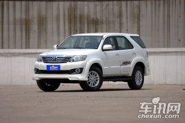 丰田-Fortuner-2.7L 标准版