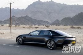 阿斯顿·马丁-拉贡达 2015