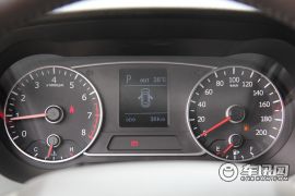 陆风汽车-陆风X7-2.0T 全景尊享版