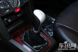 四川汽车-野马F12-1.5L 手动