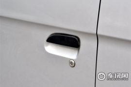 长安汽车-长安V5-1.2L舒适型DK12  ￥4.38