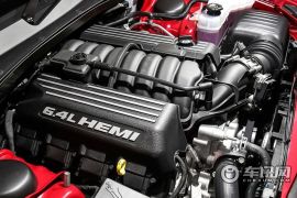 克莱斯勒-克莱斯勒300C SRT 2016