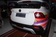 华晨中华-中华V3女排版