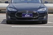 TESLA-MODEL S-MODEL S 85D