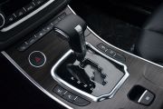 陆风汽车-陆风X7-2.0T 全景尊贵版  ￥13.98