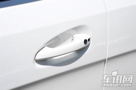 奔驰-奔驰M级-ML 400 4MATIC动感型  ￥91.6