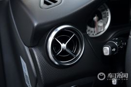 奔驰-奔驰A级-A 200  ￥27.9