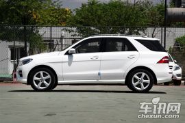 奔驰-奔驰M级-ML 400 4MATIC动感型  ￥91.6