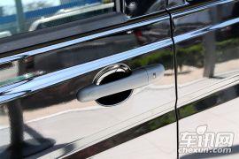 福建奔驰-威霆-3.0L 商务版  ￥38.9