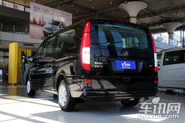 福建奔驰-威霆-3.0L 商务版  ￥38.9