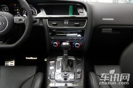 奥迪-奥迪RS5-奥迪RS 5  2014款 RS 5 Coupe 特别版