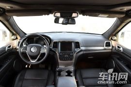Jeep-大切诺基-3.6L 旗舰尊耀版  ￥75.99