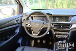 长安汽车-欧尚-1.5L 手动豪华型  ￥0.0