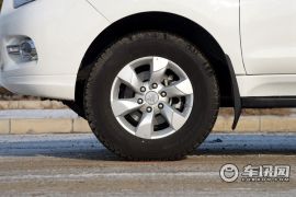 福田汽车-萨瓦纳-2.0T 四驱汽油尊享版7座