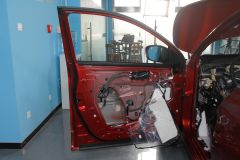 逍客 2.0L CVT尊享版-内饰拆解