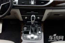 众泰汽车-众泰Z700