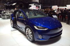 TESLA-MODEL X