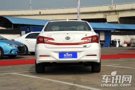 比亚迪-秦-1.5T 双冠旗舰Plus版