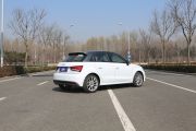 奥迪-奥迪A1-30 TFSI Sportback S Line运动版
