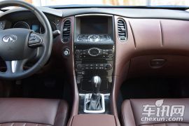 东风英菲尼迪-英菲尼迪QX50-2.5L 豪华版