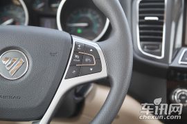 福田汽车-萨瓦纳-2.8T 四驱柴油尊享版5座