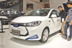 江淮汽车-江淮IEV6