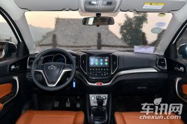 长安汽车-长安CX70-1.6L 手动豪华型